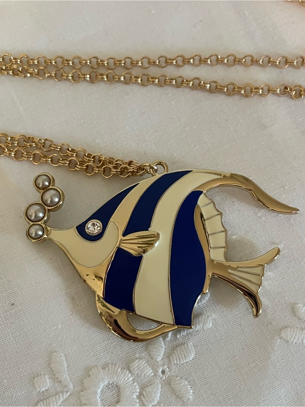 Vintage Mid-Century Modern Tropical Angelfish Pendent Necklace Nautical Mod